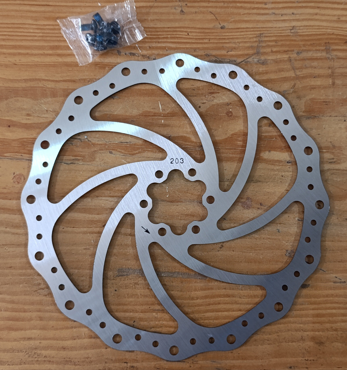 Disco de freno 6 pernos de 203mm