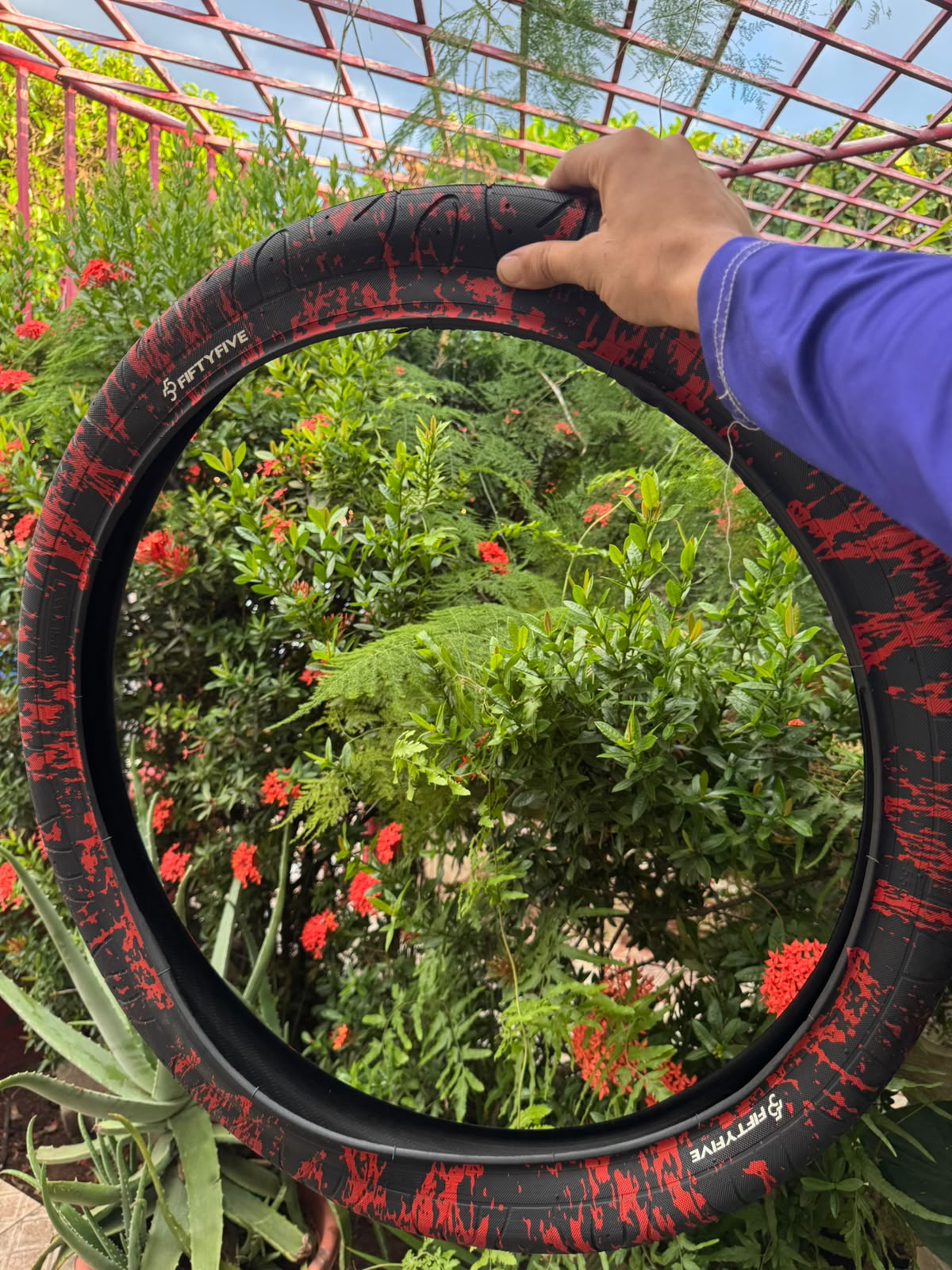 Llanta  26x2.5 Hook worm FIFTYFIVE