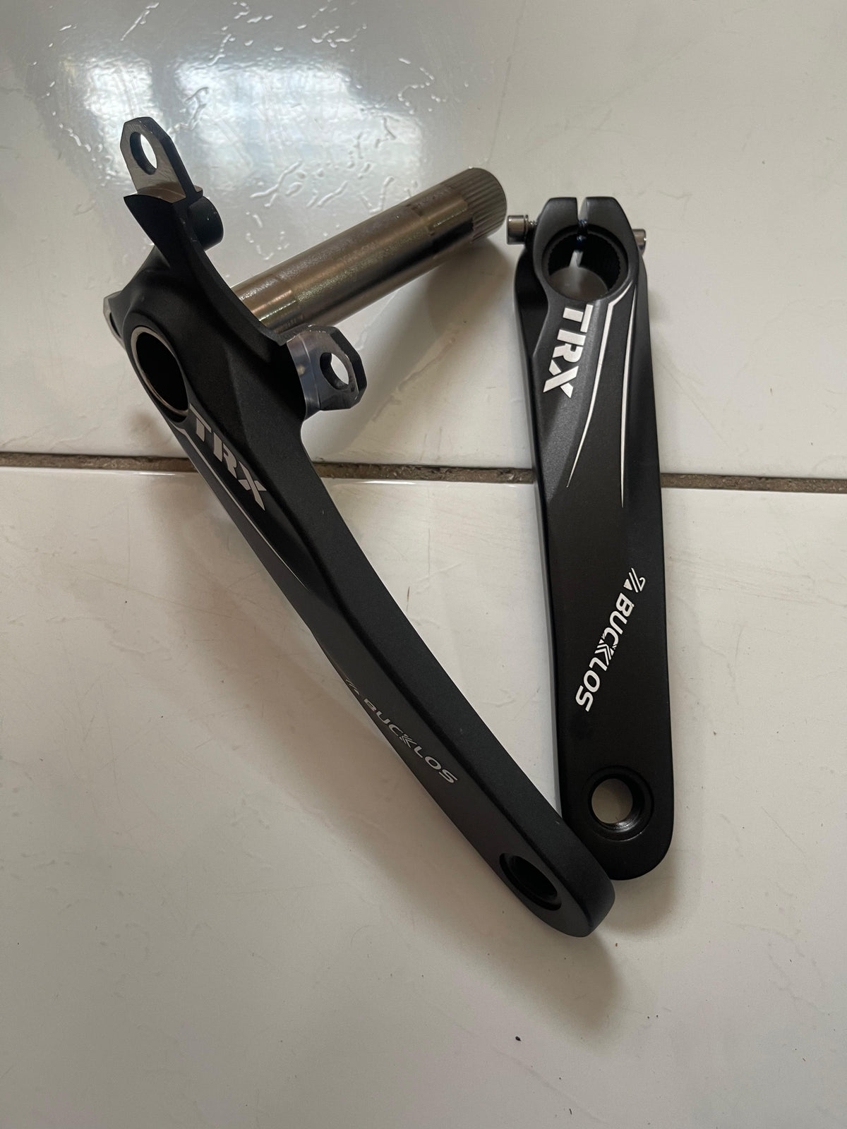BIELAS BUCKLOS BOTTON BRAKE 104BCD