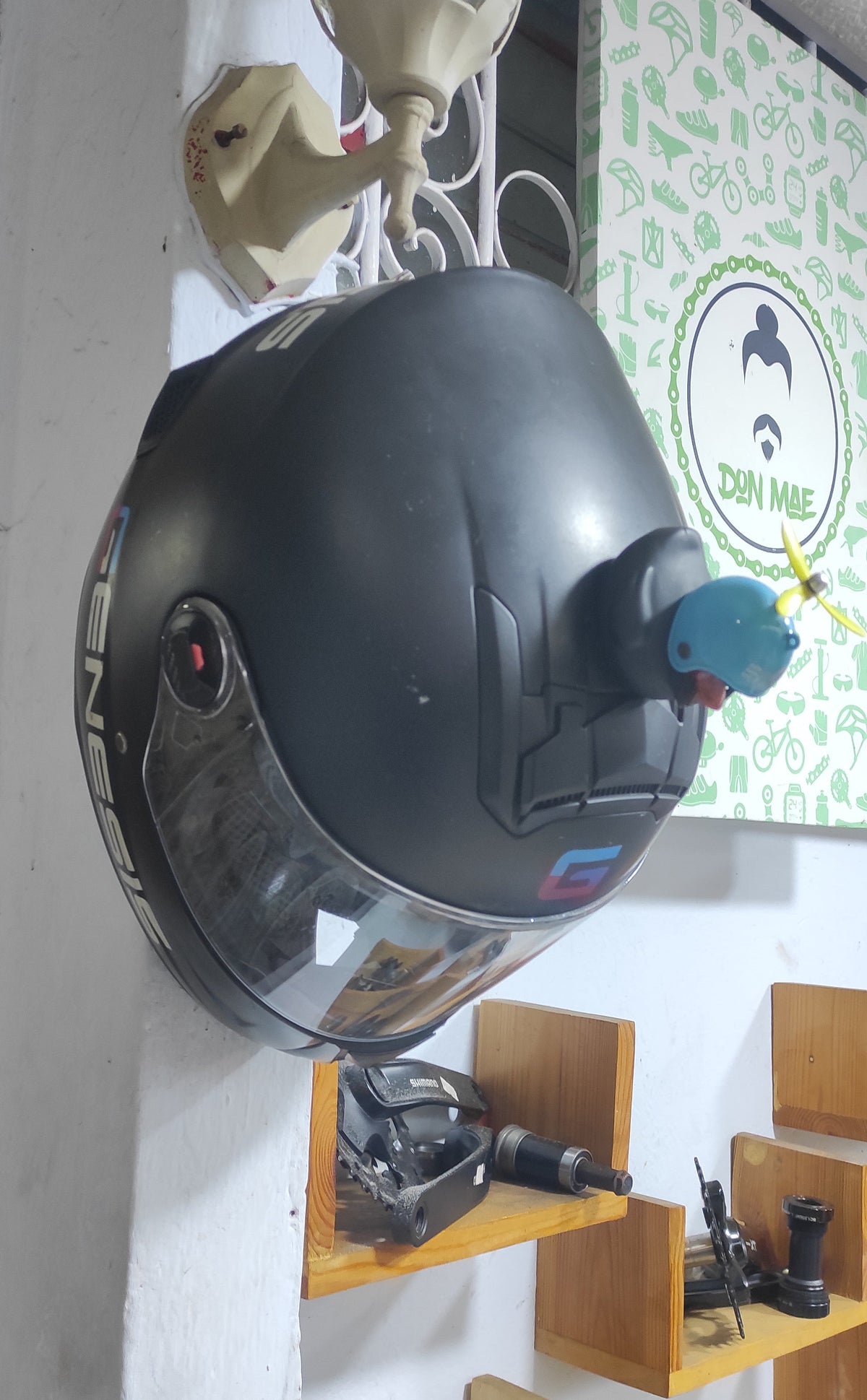 PORTA CASCO BICICLETA - MOTO DM